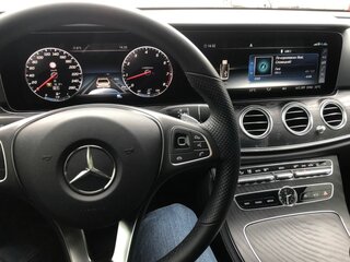 2017 Mercedes-Benz E-Класс 300 V (W213, S213, C238), чёрный, 3900000 рублей, вид 3