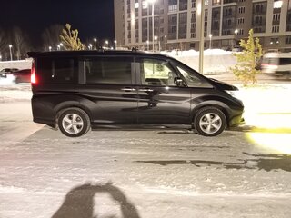 2015 Honda Stepwgn V, чёрный, 2100000 рублей, вид 1