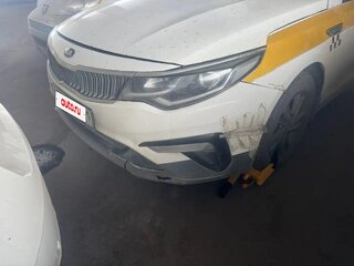 2019 Kia Optima IV Рестайлинг, белый, 996000 рублей, вид 4