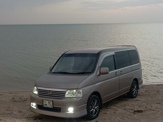 2001 Honda Stepwgn II, серый, 900000 рублей, вид 2