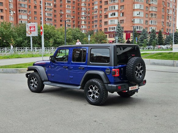 2018 Jeep Wrangler IV (JL), синий, 3499000 рублей - вид 4