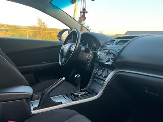 2011 Mazda 6 II (GH) Рестайлинг, белый, 1300000 рублей, вид 5