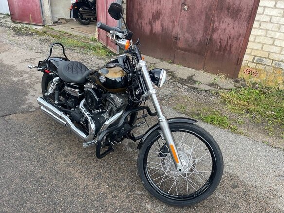 2015 Harley-Davidson Dyna Wide Glide, чёрный, 1000000 рублей - вид 13