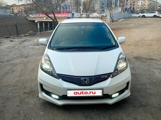 2011 Honda Fit II, белый, 1035000 рублей, вид 1