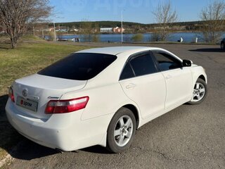 2010 Toyota Camry VI (XV40) Рестайлинг, белый, 1360000 рублей, вид 4