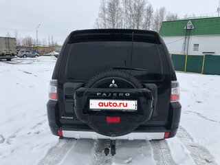 2012 Mitsubishi Pajero IV Рестайлинг 1, чёрный, 2650000 рублей, вид 4