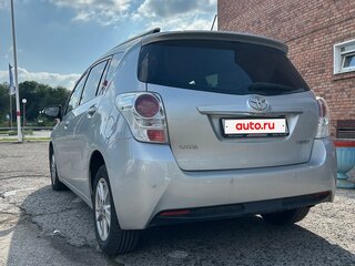 2013 Toyota Verso I Рестайлинг, серебристый, 1390000 рублей, вид 5