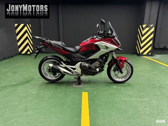 2016 Honda NC 750X, красный, 850000 рублей