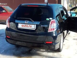 2014 Honda Fit Shuttle I Рестайлинг, чёрный, 900000 рублей, вид 2