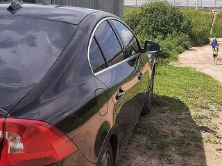 2010 Volvo S60 II, чёрный, 950000 рублей, вид 2