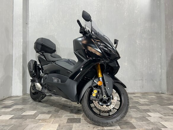 2023 Yamaha TMAX, чёрный, 1295000 рублей - вид 6