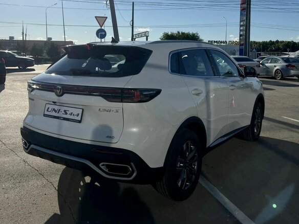 2026 Changan UNI-S I Рестайлинг, белый, 3079900 рублей - вид 2