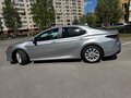 2022 Toyota Camry US Market VIII (XV70) Рестайлинг, серый, 2690000 рублей - вид 5