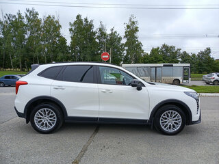 2024 Haval Jolion I Рестайлинг, белый, 1775000 рублей, вид 4