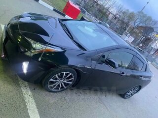 2016 Toyota Prius IV (XW50), чёрный, 1500000 рублей, вид 1