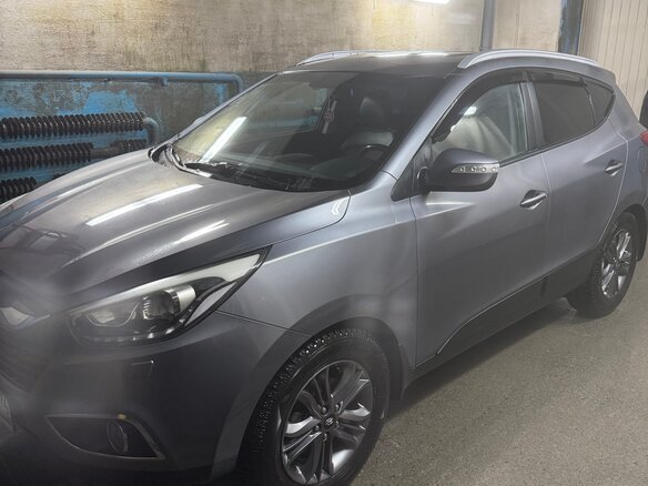 2013 Hyundai ix35 I Рестайлинг, серый, 1470000 рублей - вид 5