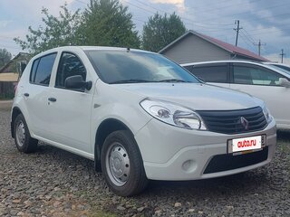 2012 Renault Sandero I, белый, 669000 рублей, вид 1
