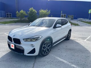 2018 BMW X2 sDrive18i I (F39), белый, 1849000 рублей, вид 2