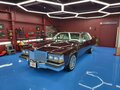 1982 Cadillac DeVille V, красный