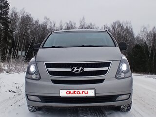 2011 Hyundai Grand Starex I, серый, 1550000 рублей, вид 2