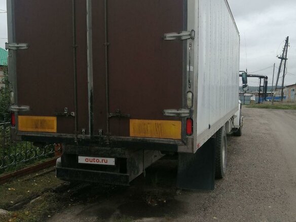 2004 Freightliner Business Class (M2), белый, 2000000 рублей - вид 5