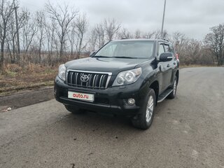 2010 Toyota Land Cruiser Prado 150 Series, чёрный, 3800000 рублей, вид 1