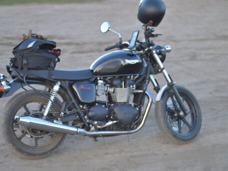 2015 Triumph Bonneville, чёрный, 650000 рублей, вид 3