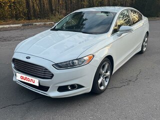 2016 Ford Fusion (North America) II Рестайлинг, белый, 1350000 рублей, вид 1