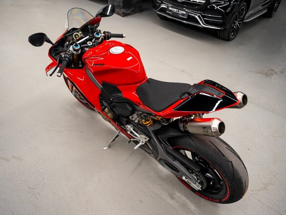 2024 Ducati Panigale V4, красный, 5299000 рублей - вид 19