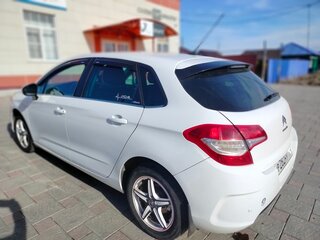 2011 Citroen C4 II, белый, 580000 рублей, вид 4