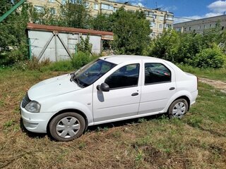 2015 Renault Logan I Рестайлинг, белый, 495000 рублей, вид 4