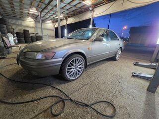 1999 Toyota Camry IV (XV20), серый, 1100000 рублей, вид 2