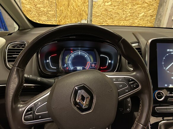 2016 Renault Espace V, чёрный, 1700000 рублей - вид 23
