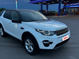 2019 Land Rover Discovery Sport I, белый, 2800000 рублей, вид 3