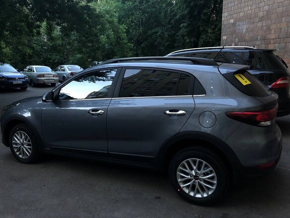 2019 Kia Rio X-Line IV, серый, 1750000 рублей - вид 5