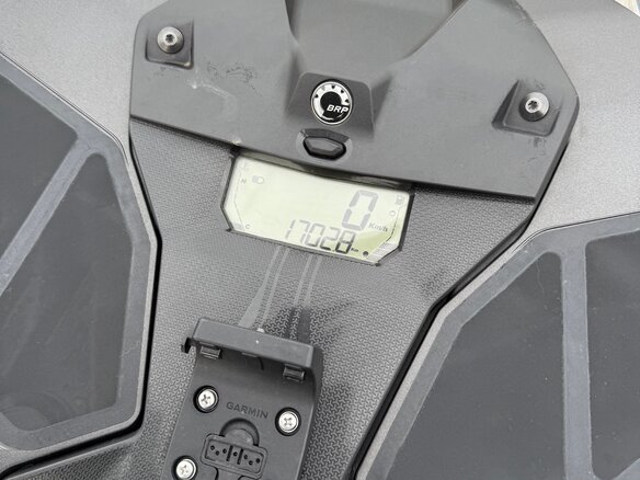 2022 BRP Ski-Doo Summit 850, чёрный, 1449000 рублей - вид 10