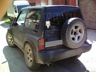 1995 Suzuki Escudo I, чёрный, 560000 рублей, вид 4