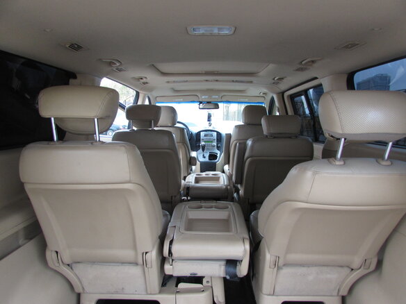 2012 Hyundai H-1 II, чёрный - вид 10