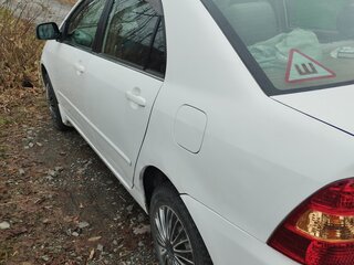 2001 Toyota Corolla IX (E120, E130), белый, 530000 рублей, вид 3