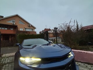 2021 Chevrolet Camaro VI Рестайлинг, синий, 3200000 рублей, вид 1