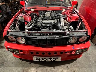 1984 BMW 3 серии 316 II (E30), красный, 900000 рублей, вид 4