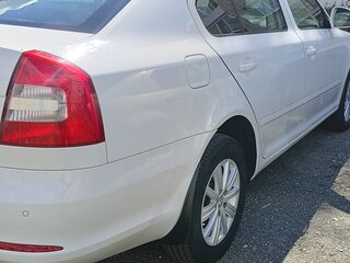 2013 Skoda Octavia II (A5) Рестайлинг, белый, 999999 рублей, вид 4