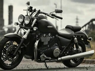 Triumph Thunderbird Storm