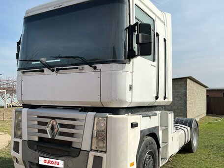2003 Renault Magnum, белый, 2000000 рублей, вид 4