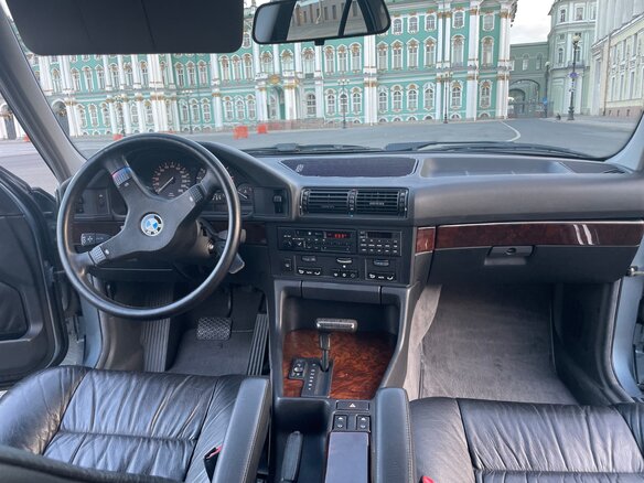 1988 BMW 5 серии 535i III (E34), серый, 7400000 рублей - вид 25