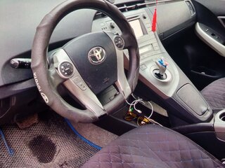 2012 Toyota Prius III Рестайлинг (XW30), синий, 900000 рублей, вид 2