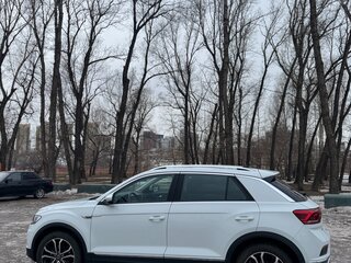 2023 Volkswagen T-Roc I (China Market), белый, 1750000 рублей, вид 4