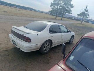 1994 Nissan Cefiro II (A32), белый, 300000 рублей, вид 3