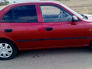 2004 Hyundai Accent ТагАЗ II, красный, 420000 рублей, вид 2