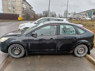 2009 Ford Focus II Рестайлинг, чёрный, 560000 рублей, вид 3